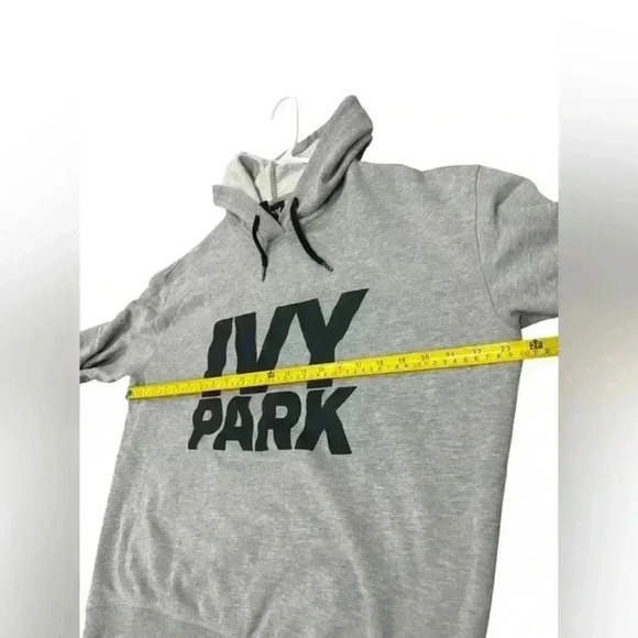Ivy Park Beyoncé Hoodie Women's Medium Gray Pullover Sweatshirt Long Sleeve - Picture 9 of 10